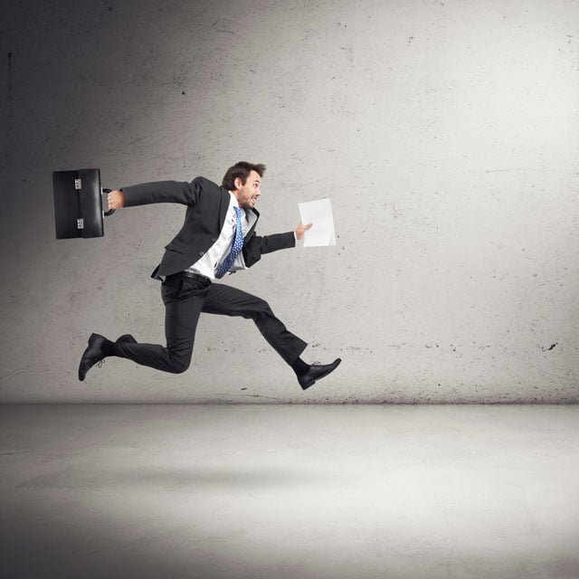 Ex-JPMorgan Advisor to Halt Client Poaching Amid Arbitration