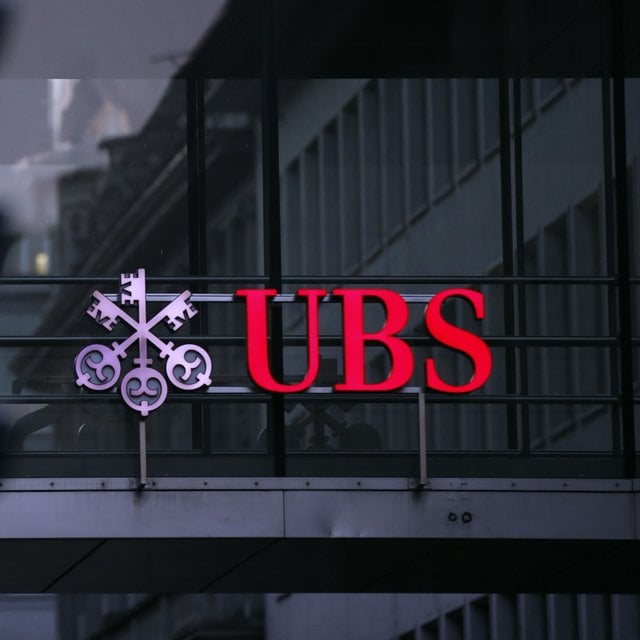 UBS Accuses Ex-Advisor of 'Brazen' Attempts to Take Clients