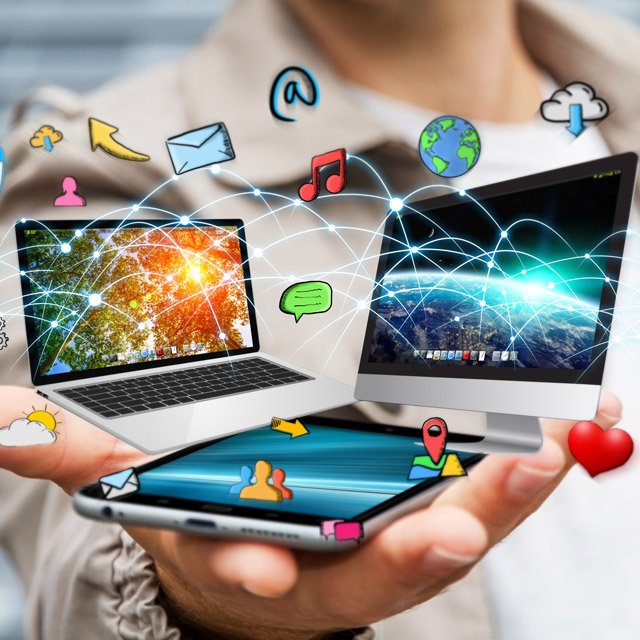 /contrib/content/uploads/sites/415/2024/05/18_Technology_Digital_Laptop_Social_Media_Shutter_640x640.jpg