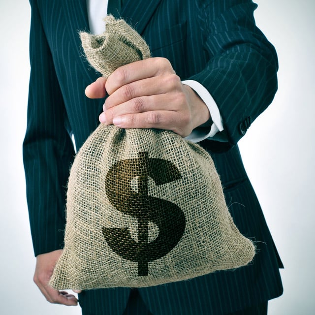 Advisor Accused of Stealing Millions From Widowed Aunt, Former Exec
