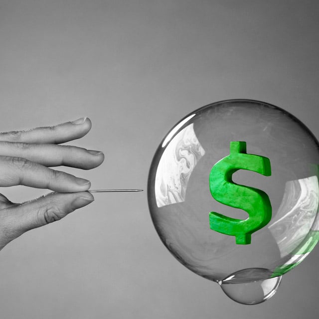 Is It Time to Sell the 'Magnificent 7'? — Advisors' Advice