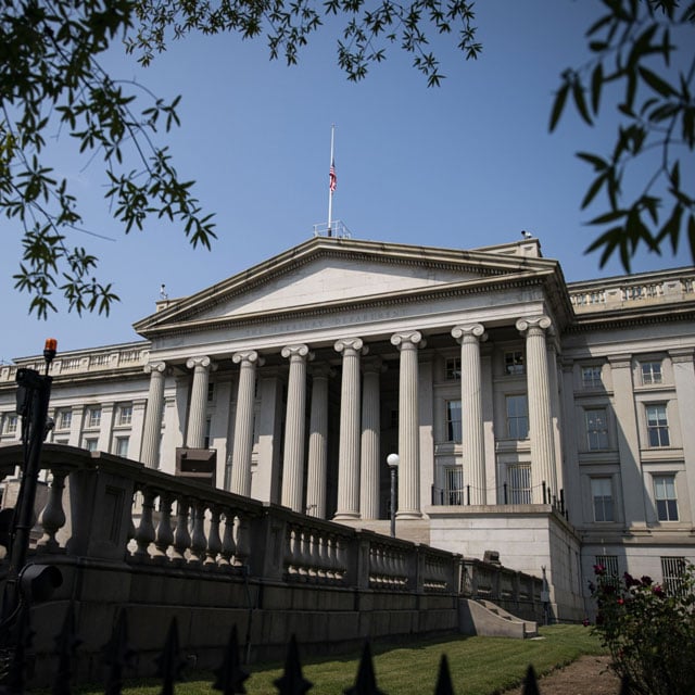 /contrib/content/uploads/sites/415/2023/11/Treasury_Building_Washing_BB_640x640.jpg